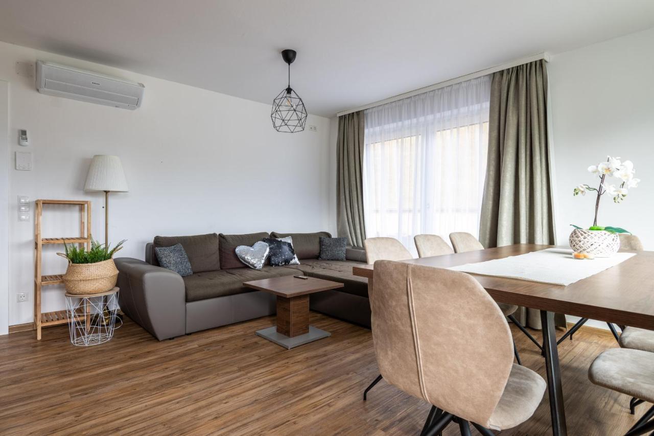 Amelies Mountain View Apartman Kaprun Kültér fotó