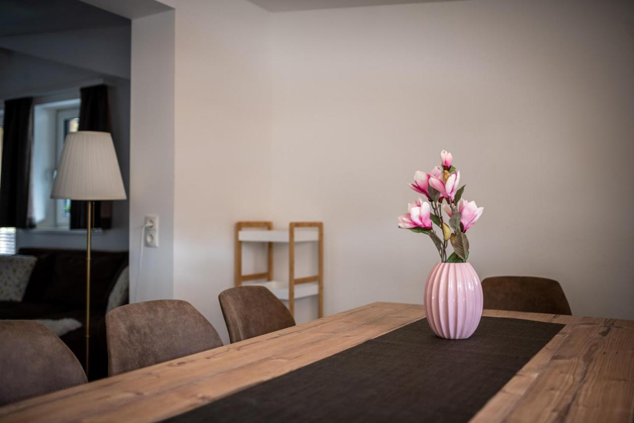Amelies Mountain View Apartman Kaprun Kültér fotó