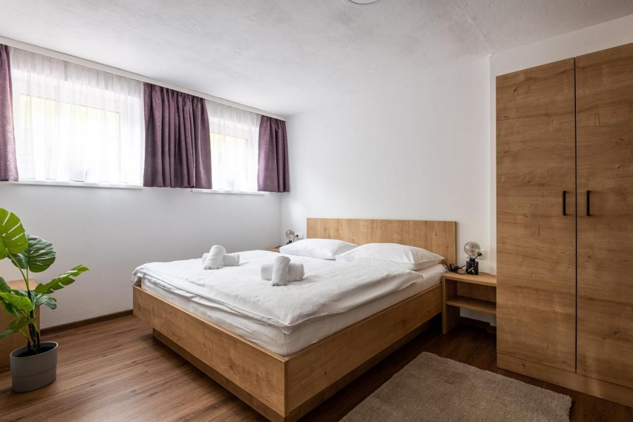 Amelies Mountain View Apartman Kaprun Kültér fotó