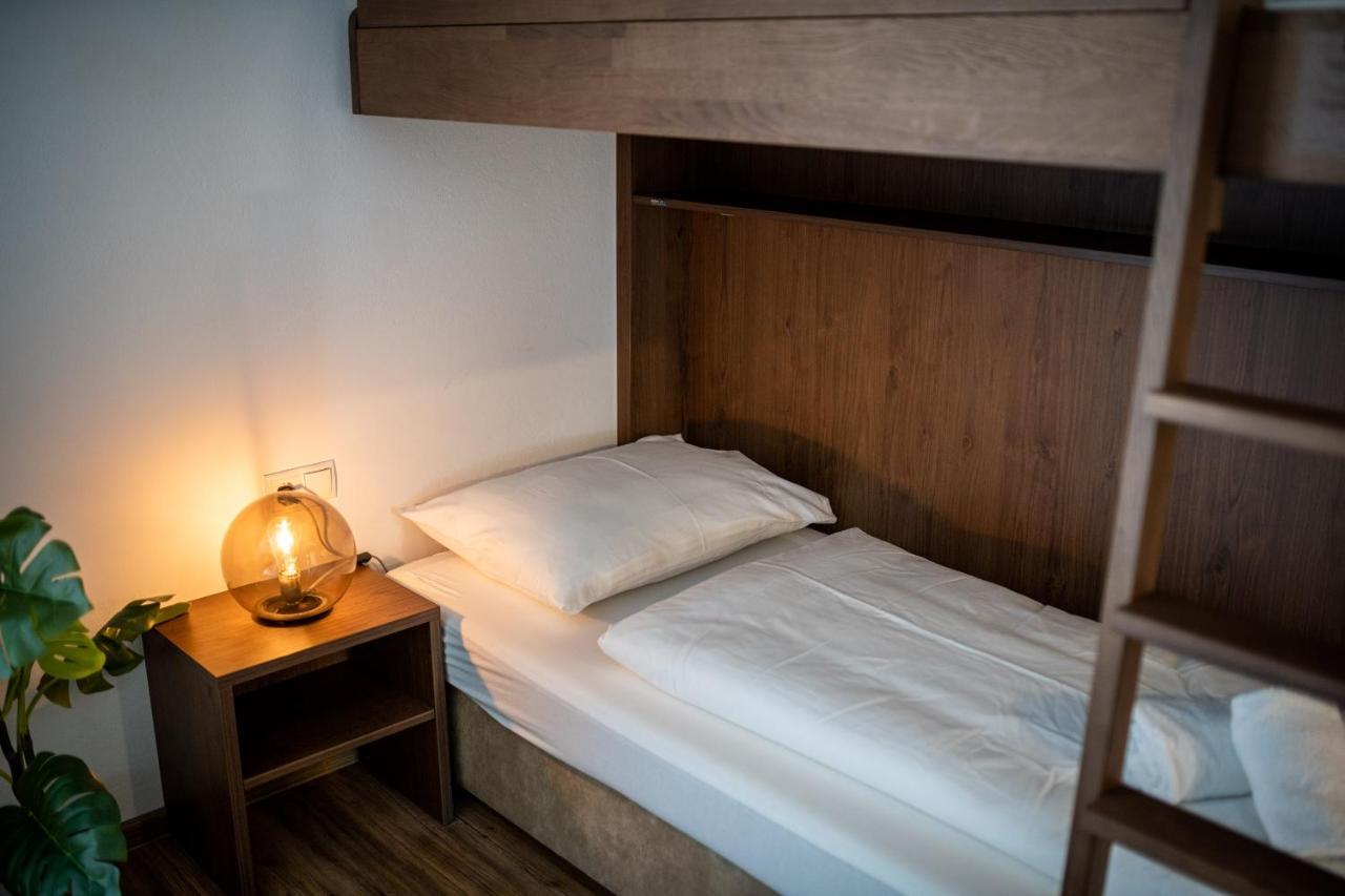Amelies Mountain View Apartman Kaprun Kültér fotó